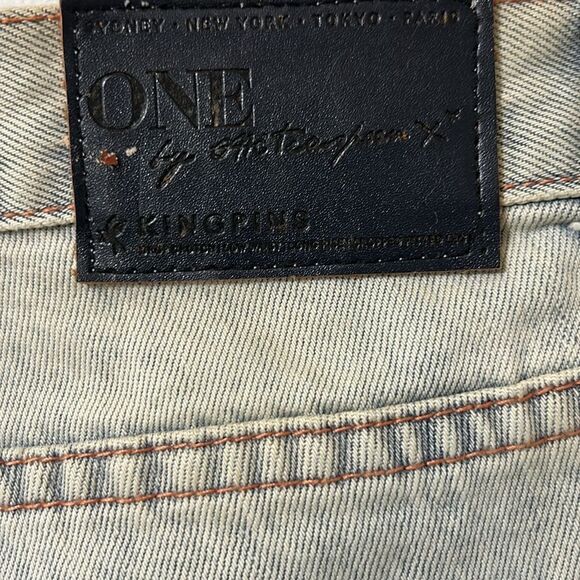 One Teaspoon Distressed Capri Jeans Pants(Size 26) - Picture 6 of 8